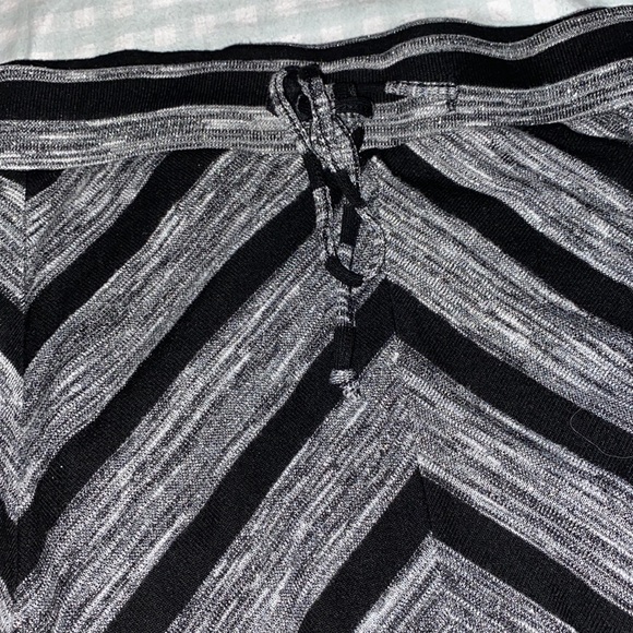 Maurices skirt - Picture 3 of 4